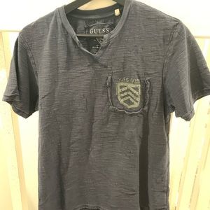 Guess t shirt
